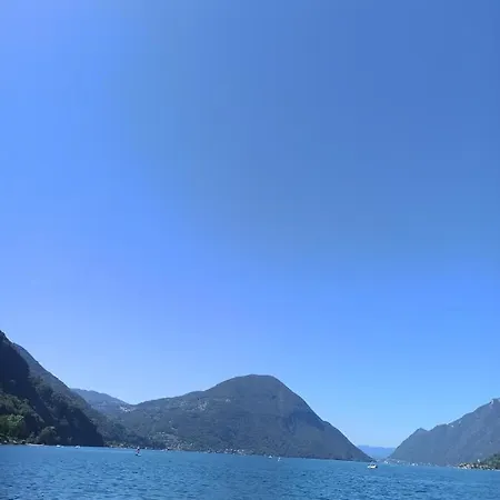 Bungalow Seaesta Di Lugano פורלצה